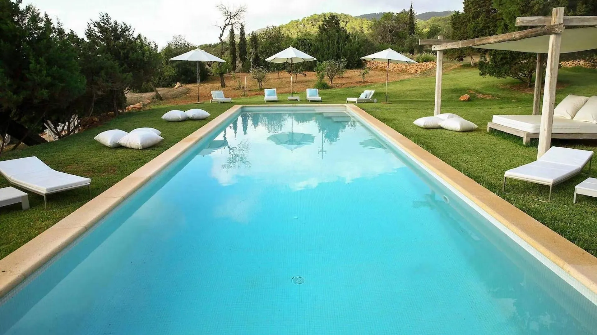 Majestic Villa With Private Pool إس كوبيلس 0*,